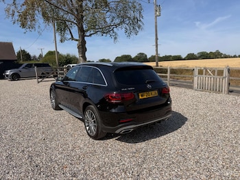 Used Mercedes-Benz GLC 2020 for sale - 79400064: Photo