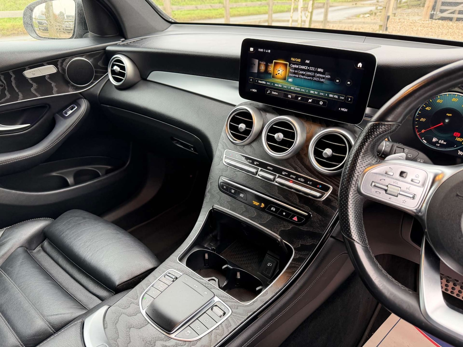 Used Mercedes-Benz GLC 2019 for sale - 77137412: Photo 19