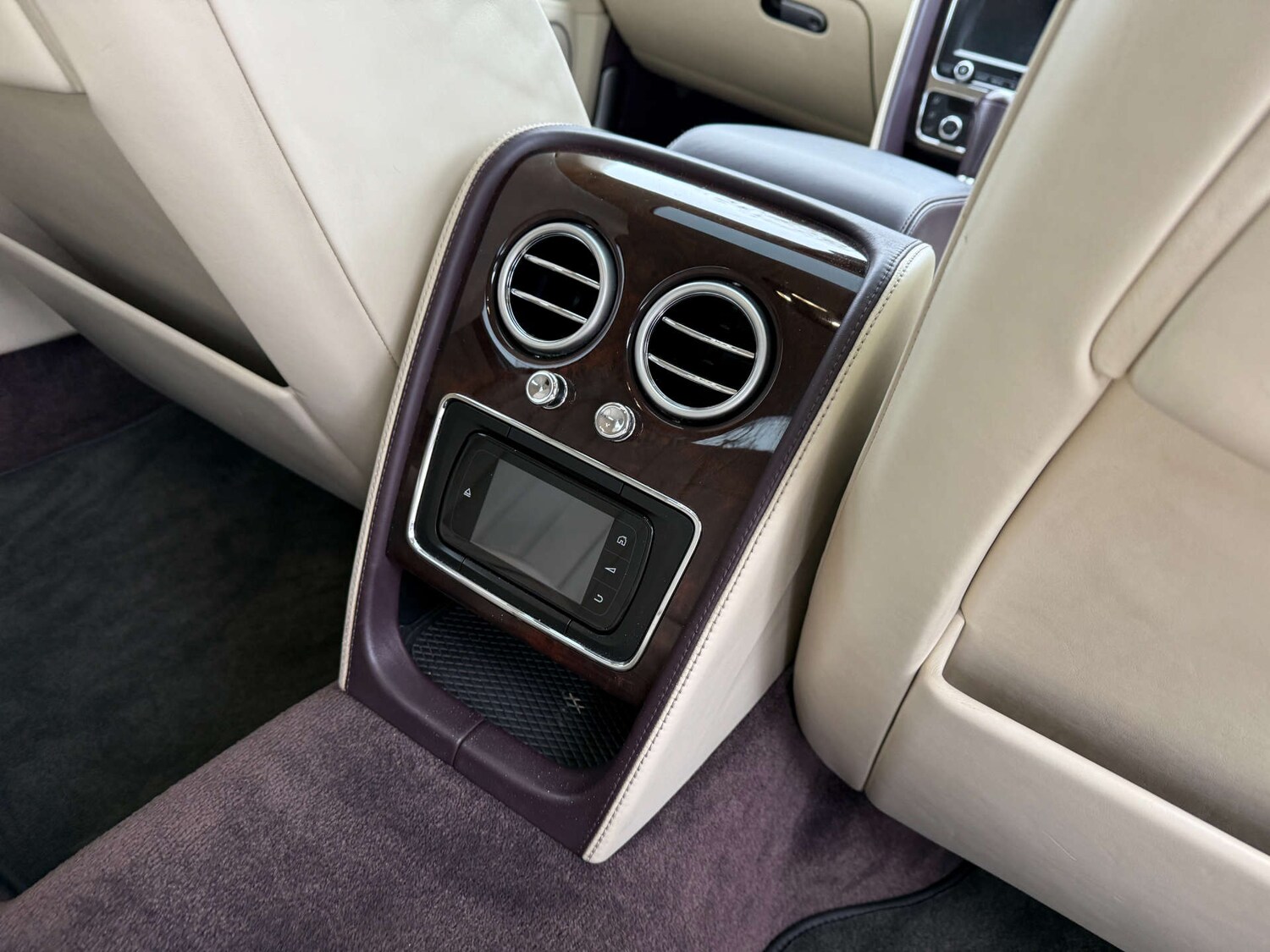 Used Bentley Flying Spur 2015 for sale - 76249432: Photo 20