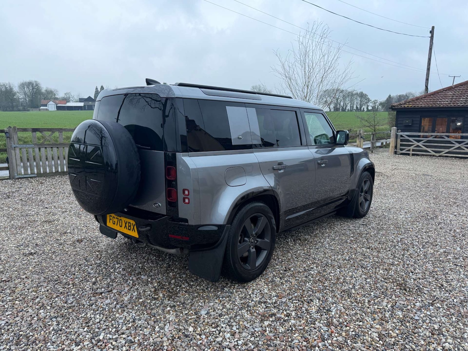 Used Land Rover Defender 2020 for sale - 77408954: Photo 4