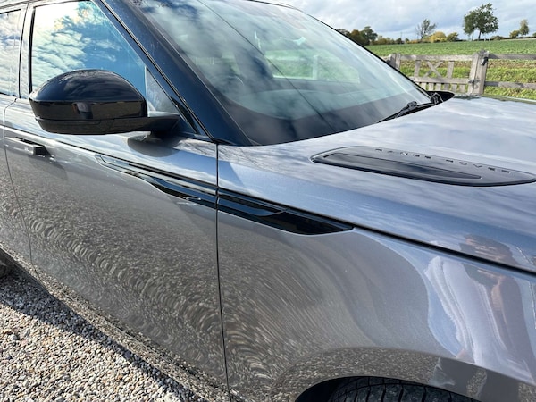 Used Land Rover Range Rover Velar 2018 for sale - 76223022: Photo 11