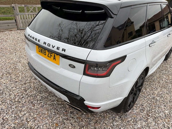 Used Land Rover Range Rover Sport 2018 for sale - 76235439: Photo 10