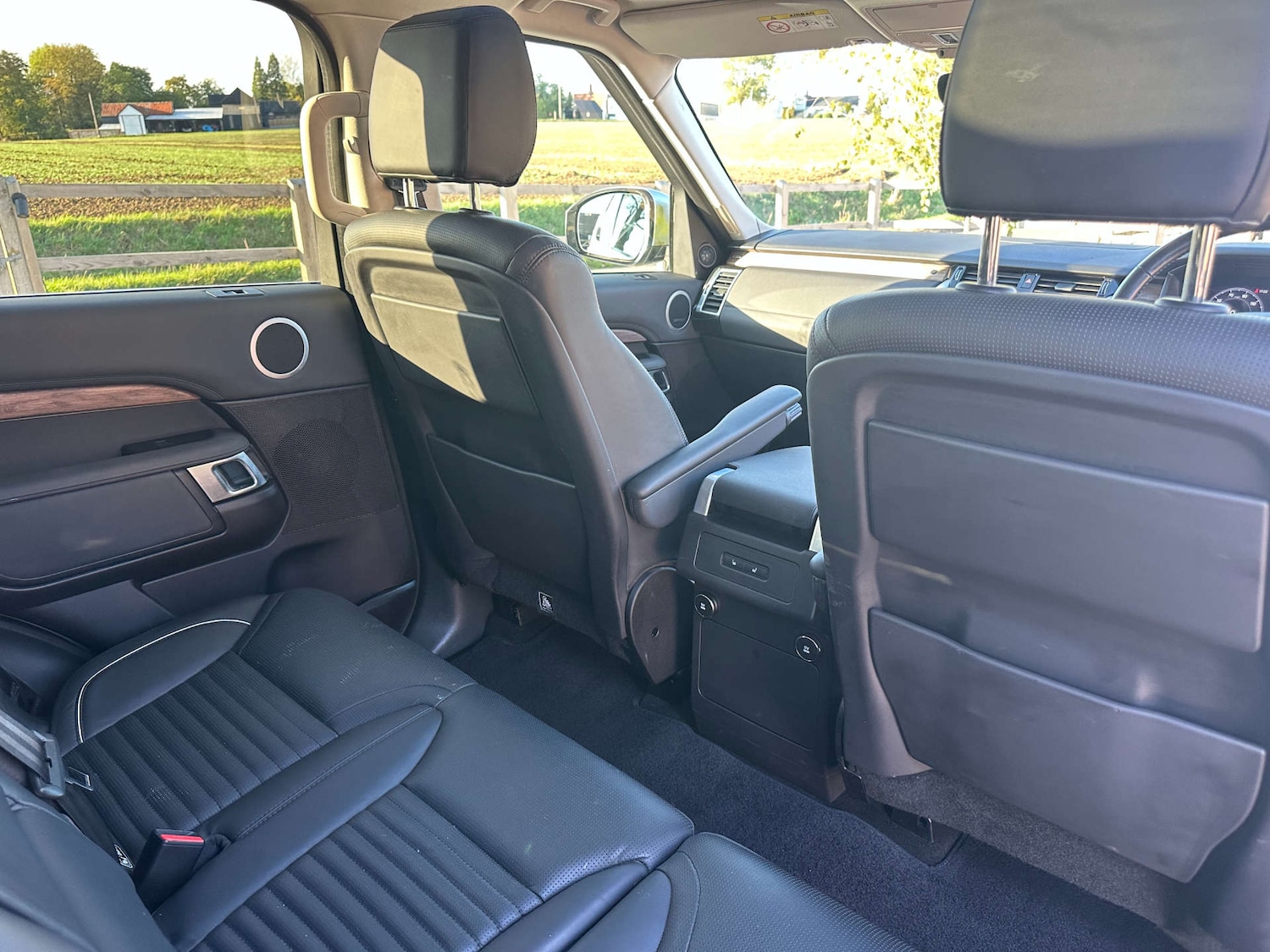Used Land Rover Discovery 2019 for sale - 76011880: Photo 18