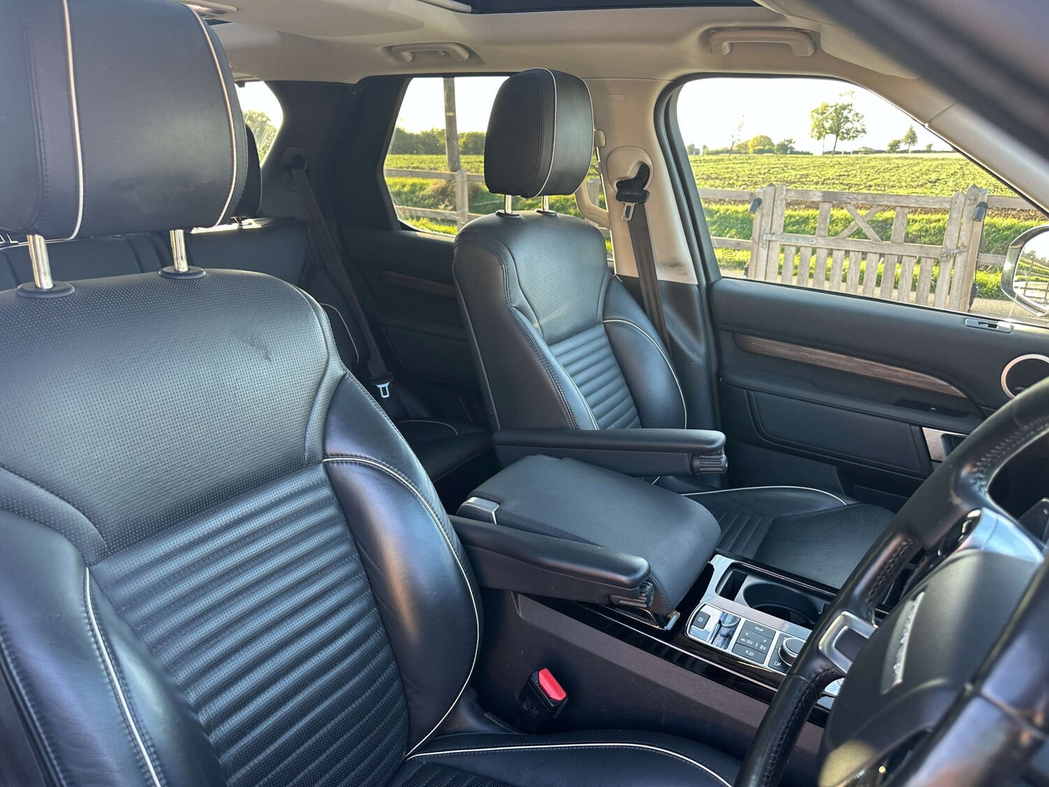 Used Land Rover Discovery 2019 for sale - 76011880: Photo 20