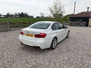 Used BMW 3 Series 2018 for sale - 78403250: Photo