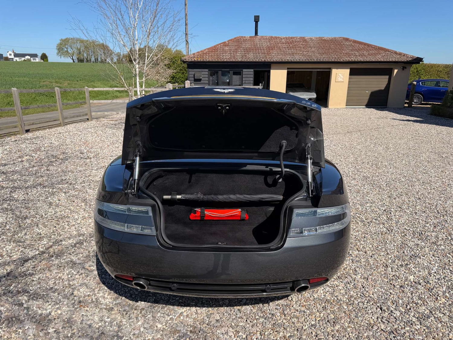 Used Aston Martin DB9 2008 for sale - 78154410: Photo 10