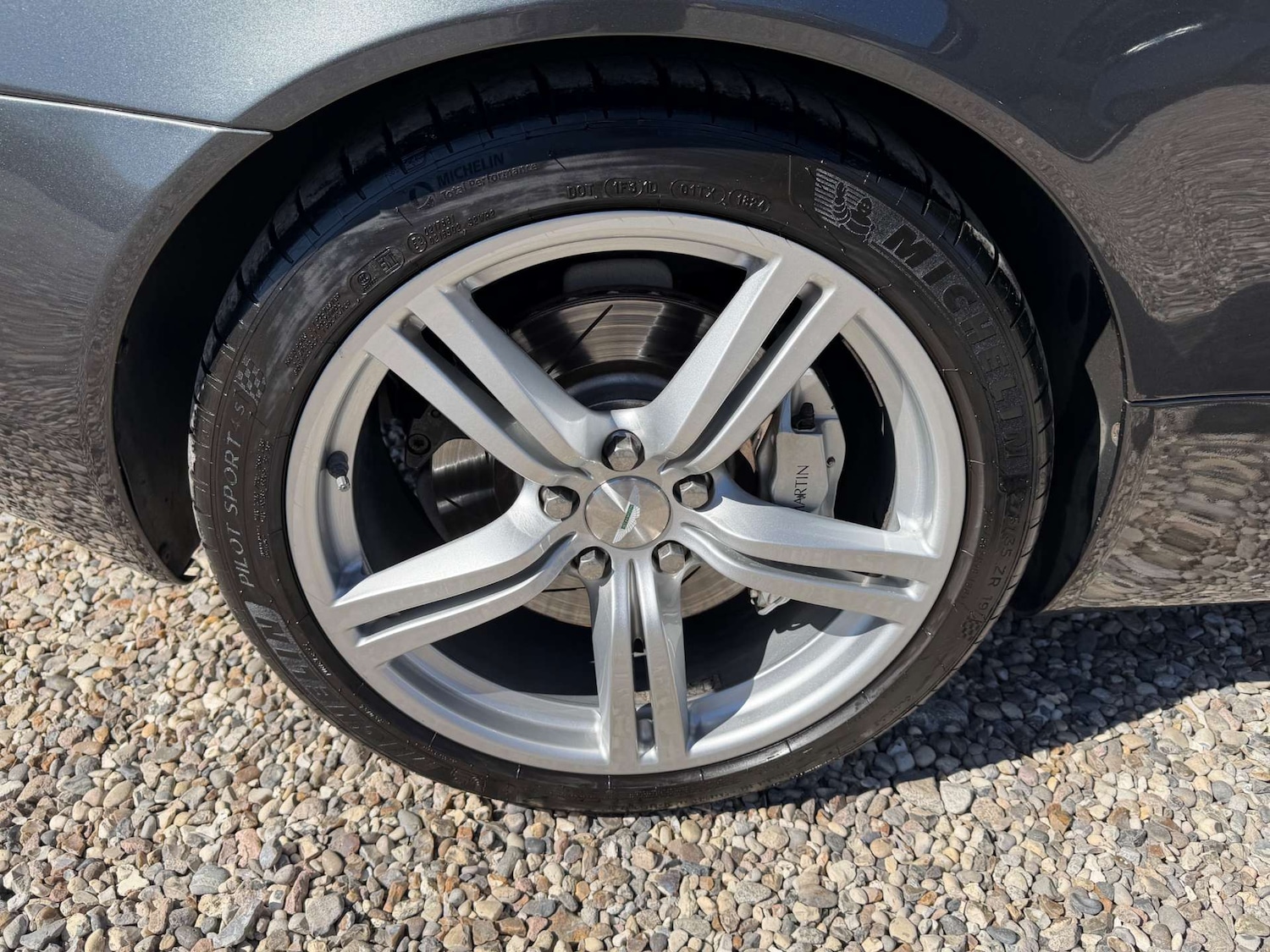 Used Aston Martin DB9 2008 for sale - 78154410: Photo 16