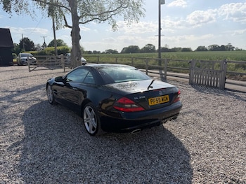 Used Mercedes-Benz SL 2009 for sale - 78702761: Photo