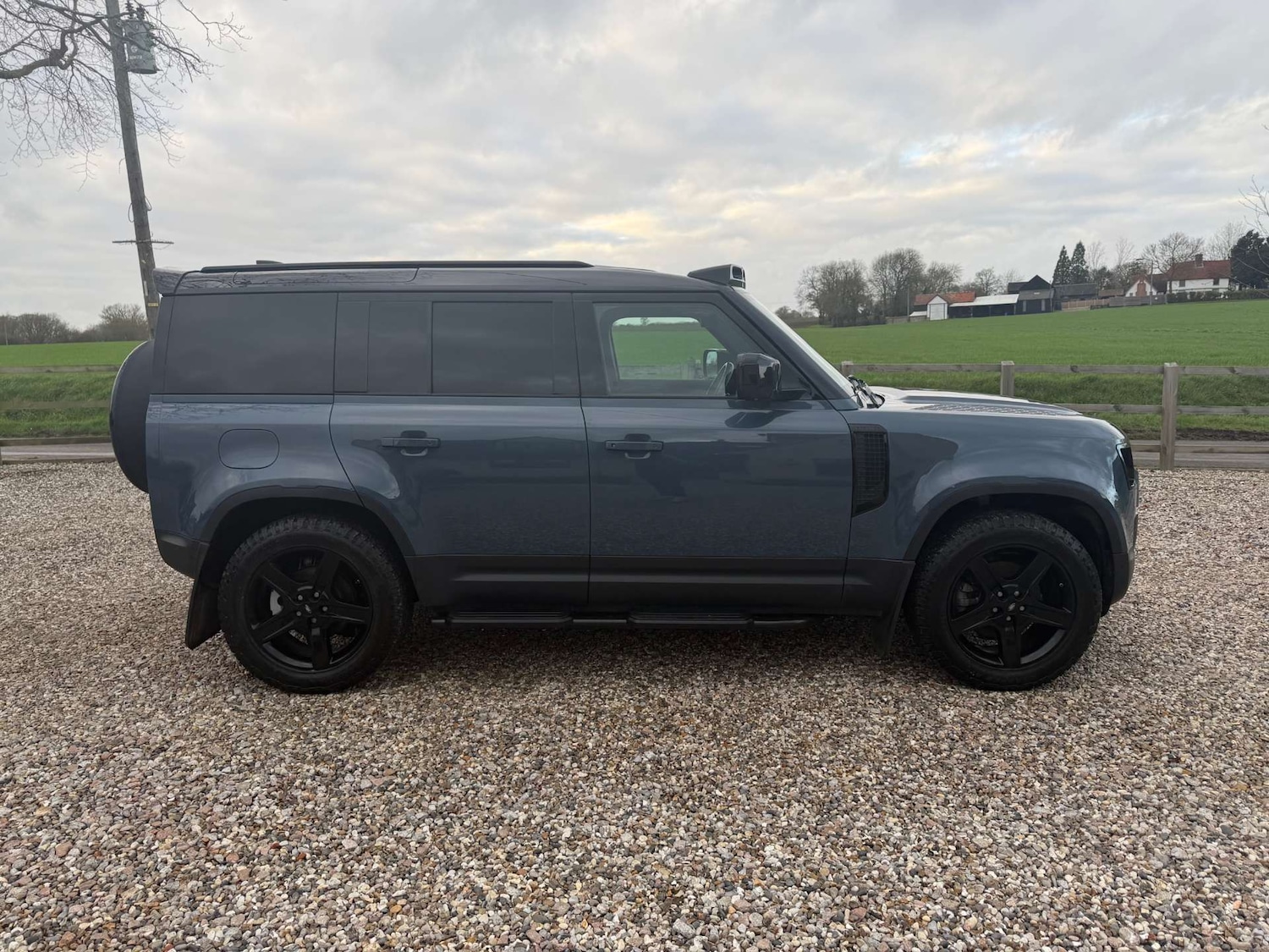 Used Land Rover Defender 2021 for sale - 77708956: Photo 6