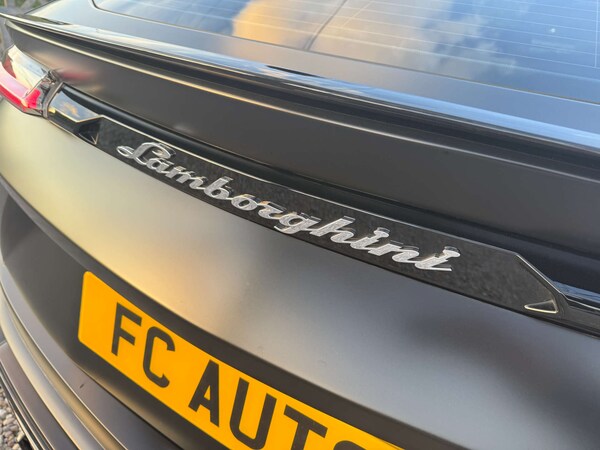Used Lamborghini Urus 2022 for sale - 76277947: Photo 11