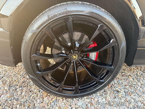 Used Lamborghini Urus 2022 for sale - 76277947: Photo 14