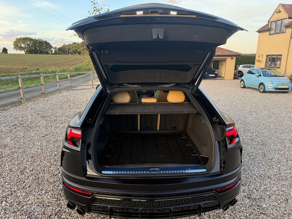 Used Lamborghini Urus 2022 for sale - 76277947: Photo 20