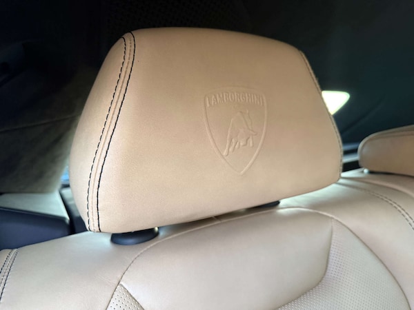 Used Lamborghini Urus 2022 for sale - 76277947: Photo 27