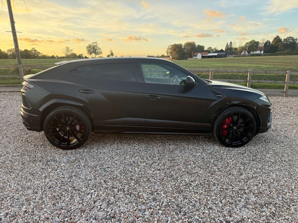 Used Lamborghini Urus 2022 for sale - 76277947: Photo 7