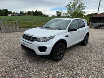 Used Land Rover Discovery Sport 2019 for sale - 74915656: Photo
