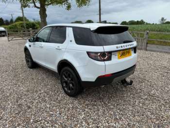 Used Land Rover Discovery Sport 2019 for sale - 74915656: Photo