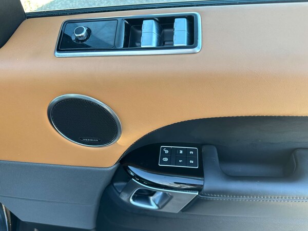 Used Land Rover Range Rover Sport 2019 for sale - 76035026: Photo 23
