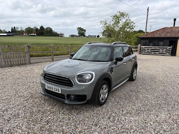 Used MINI Countryman 2019 for sale - 78833610: Photo
