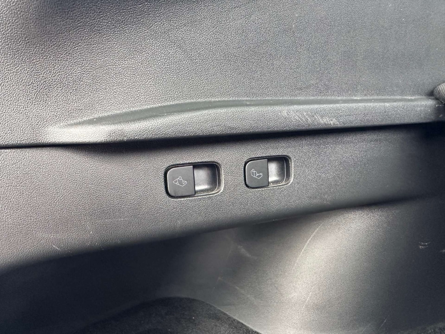 Used Tesla Model Y 2022 for sale - 76453783: Photo 17