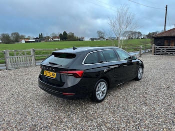 Used Skoda Octavia 2023 for sale - 76686681: Photo