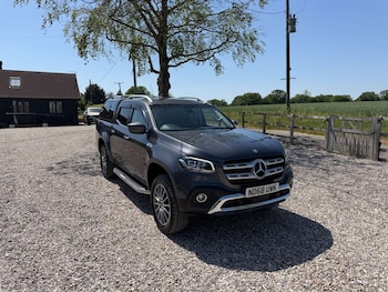 Used Mercedes-Benz X Class 2019 for sale - 78694200: Photo