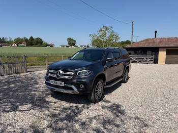 Used Mercedes-Benz X Class 2019 for sale - 78694200: Photo