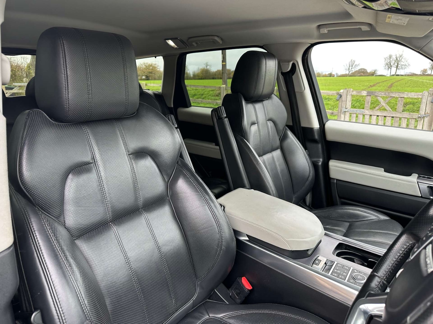 Used Land Rover Range Rover Sport 2015 for sale - 76720444: Photo 17