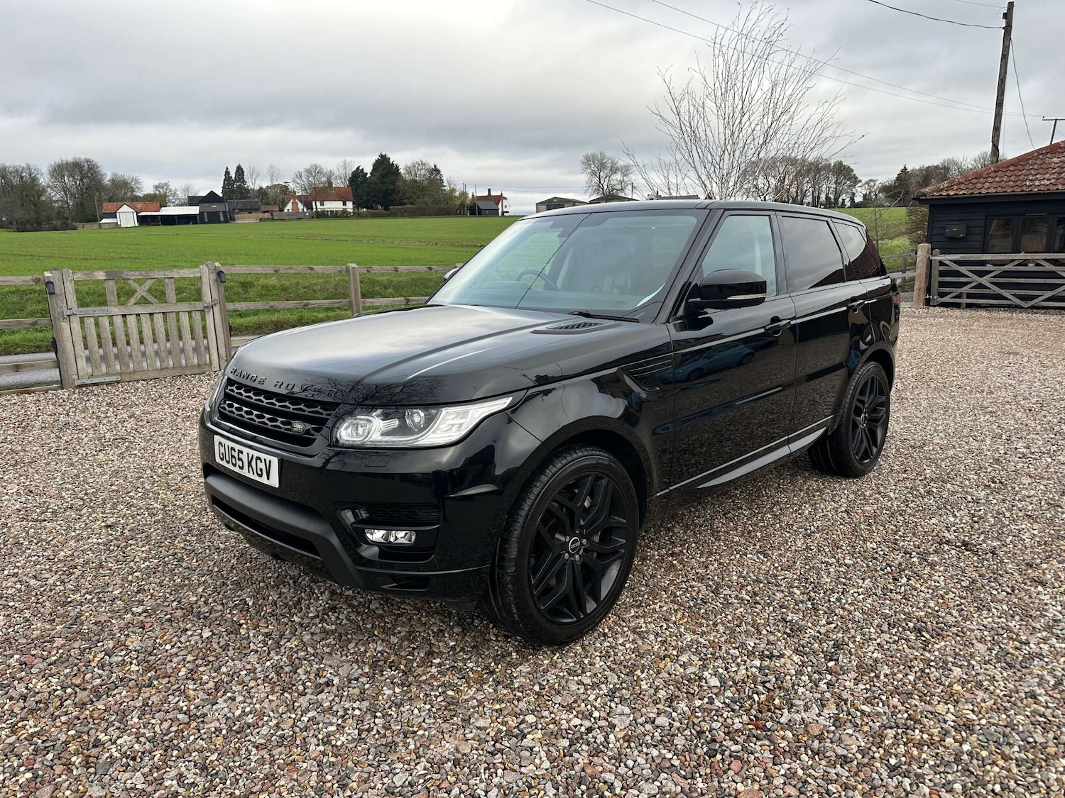 Used Land Rover Range Rover Sport 2015 for sale - 76720444: Photo 2