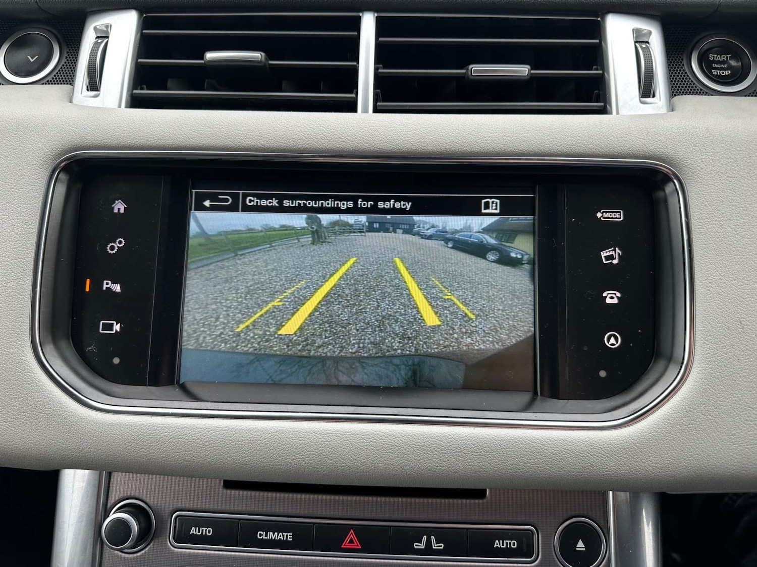 Used Land Rover Range Rover Sport 2015 for sale - 76720444: Photo 21