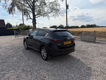 Used Mazda CX-5 2022 for sale - 79400832: Photo
