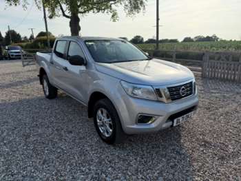 Used Nissan Navara 2021 for sale - 74933053: Photo