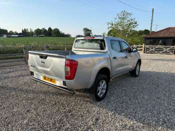 Used Nissan Navara 2021 for sale - 74933053: Photo