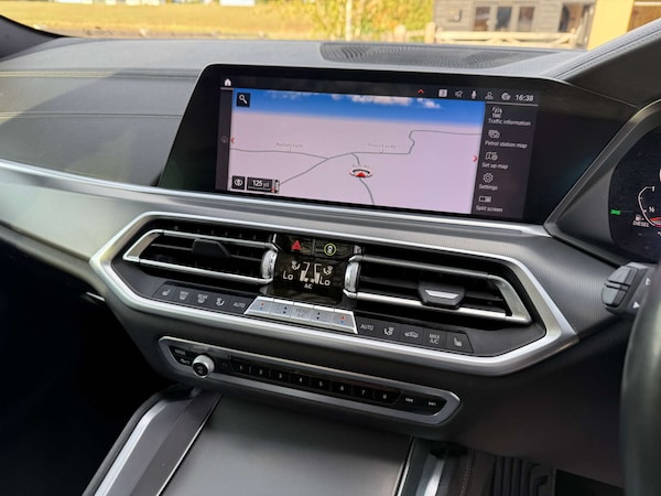 Used BMW X6 2020 for sale - 76022775: Photo 32