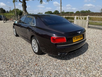 Used Bentley Flying Spur  for sale - 75597408: Photo