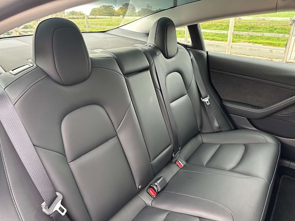 Used Tesla Model 3 2022 for sale - 76216609: Photo 13