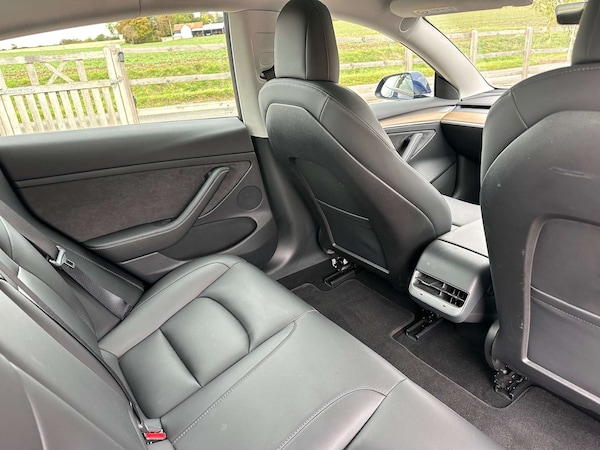 Used Tesla Model 3 2022 for sale - 76216609: Photo 14