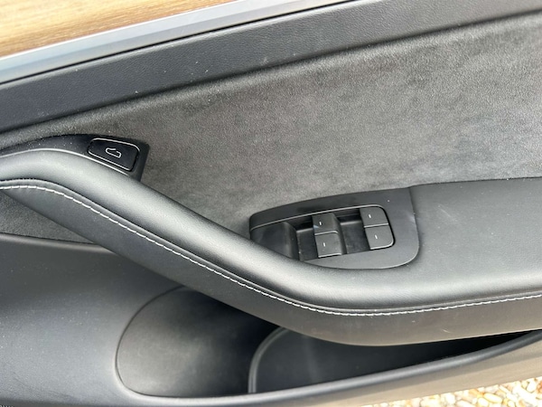 Used Tesla Model 3 2022 for sale - 76216609: Photo 19