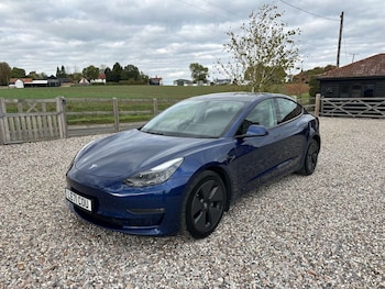 Tesla Model 3 feature image 2