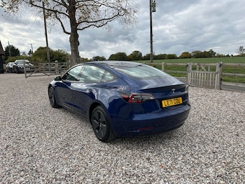 Tesla Model 3 feature image 3