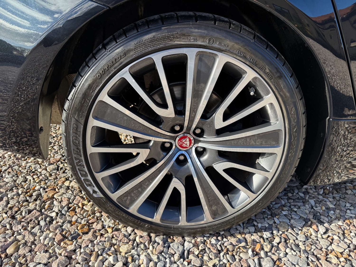 Used Jaguar XJ 2020 for sale - 76437890: Photo 11