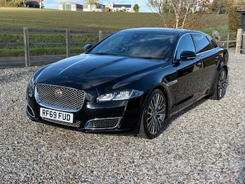 Used Jaguar XJ 2020 for sale - 76437890: Photo