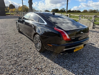 Used Jaguar XJ 2020 for sale - 76437890: Photo