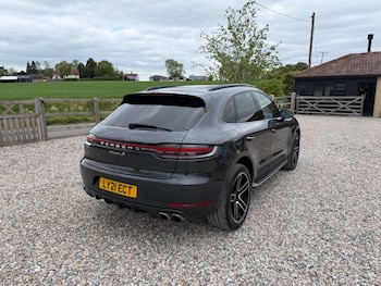 Used Porsche Macan 2021 for sale - 78537893: Photo
