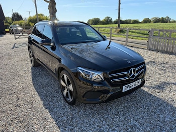 Used Mercedes-Benz GLC 2018 for sale - 76070569: Photo