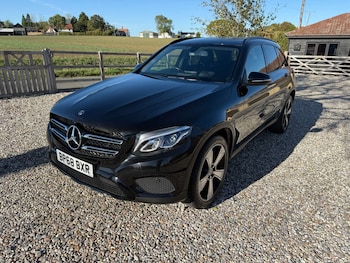 Used Mercedes-Benz GLC 2018 for sale - 76070569: Photo