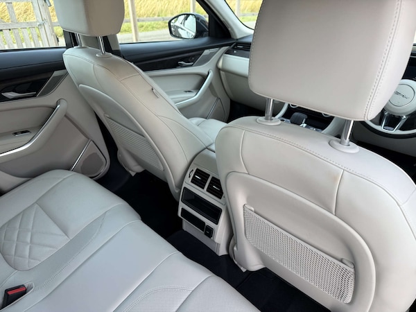 Used Jaguar F-Pace 2021 for sale - 76274229: Photo 14