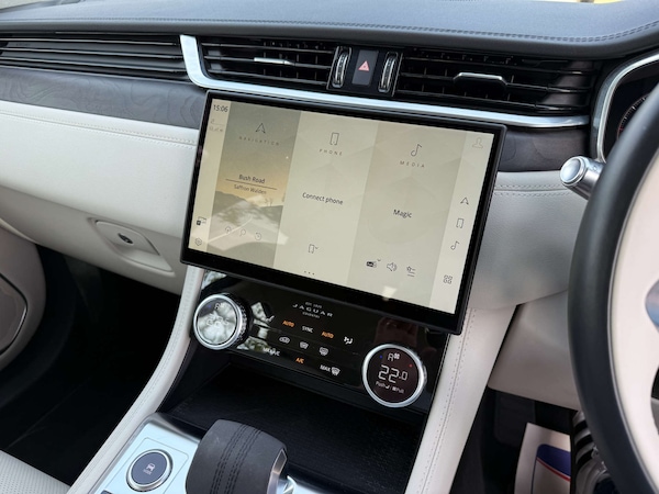 Used Jaguar F-Pace 2021 for sale - 76274229: Photo 19
