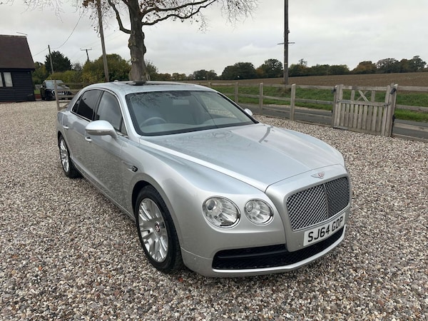 Used Bentley Flying Spur 2015 for sale - 76258028: Photo 1