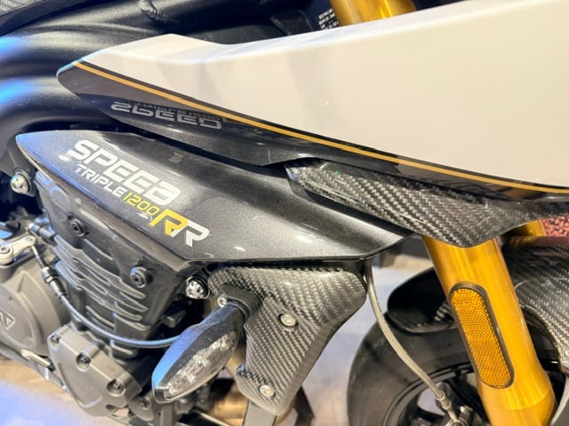 Used Triumph SPEED TRIPLE 1200 RR 2022 for sale - 78841364: Photo 7