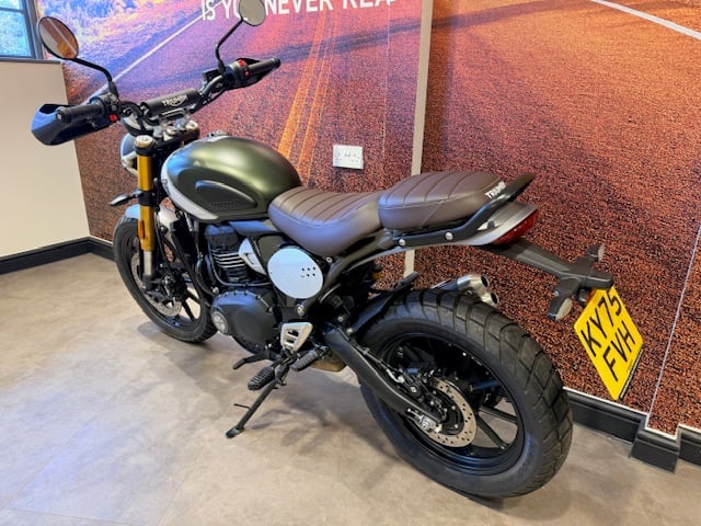 Triumph SCRAMBLER 400 X